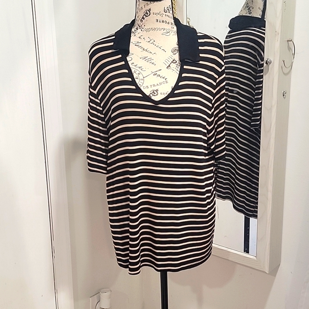 Super stretchy Polo Blouse XX Large. B212